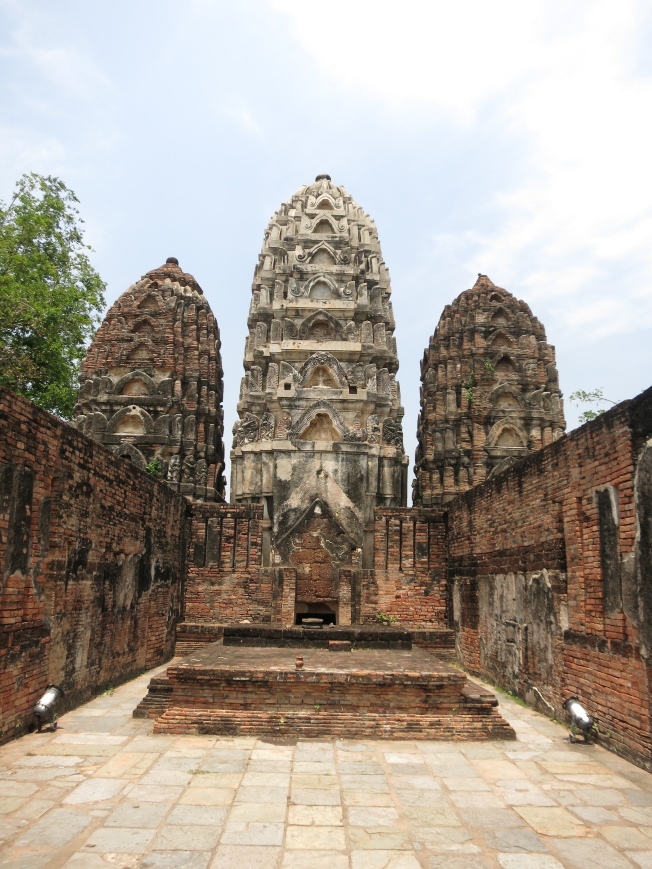 Wat Si Sawai, Sukothai